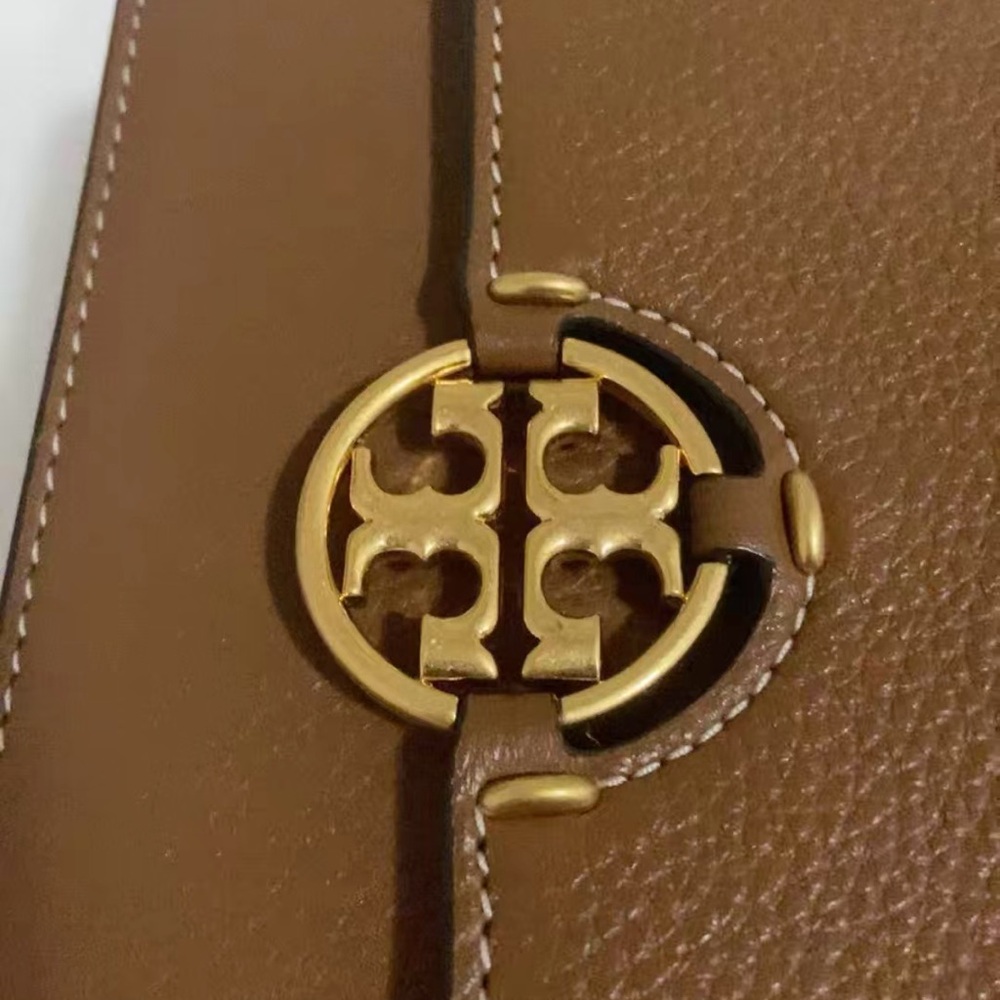 Tory Burch Classic Miller Shoulder Bag - Picture 3 of 5